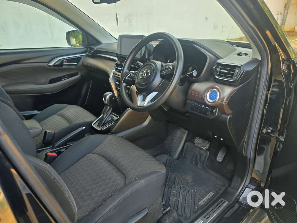 Toyota Urban Cruiser Hyryder G (o) Hybrid Aero Edition, 2025, Petrol