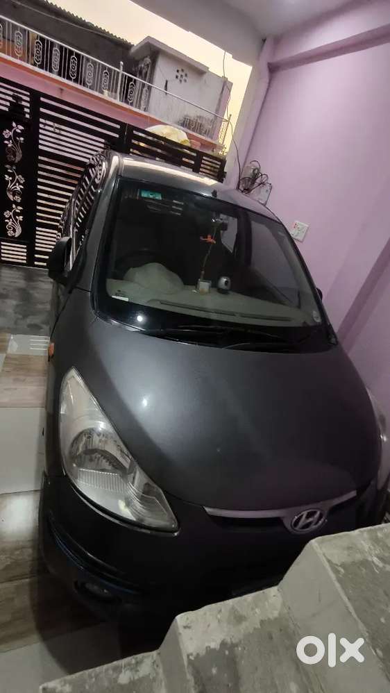 I Want To Sell My Car Becouse Ineed Some Money So I'm Selling This