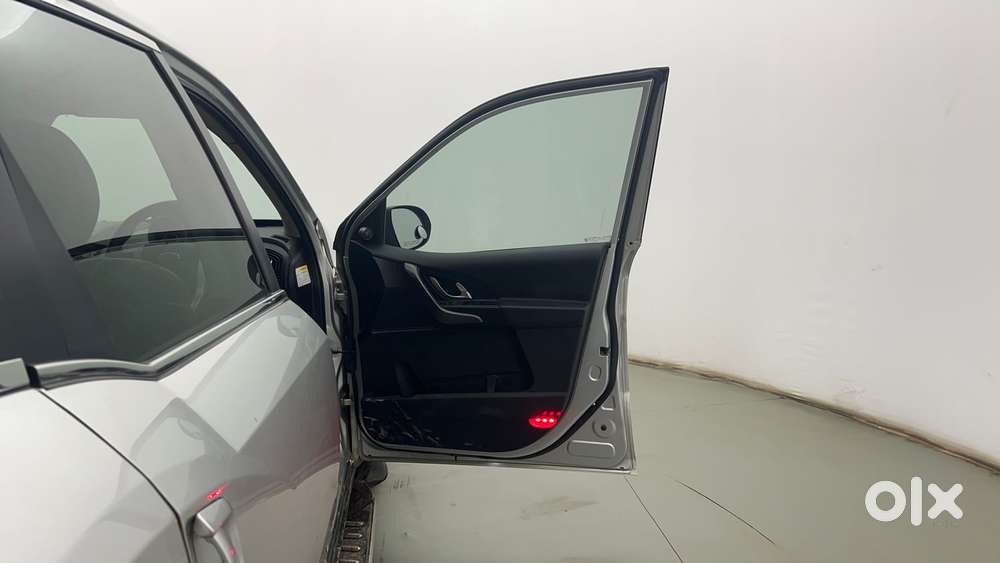 Mahindra Xuv500 W10 At, 2017, Diesel