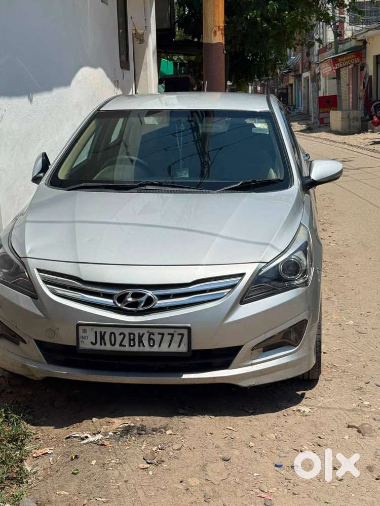 Hyundai Verna 2015