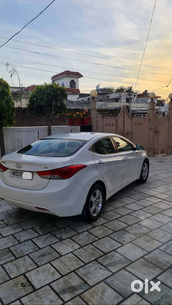 Hyundai Elantra At 2014 Diesel Well Maintained