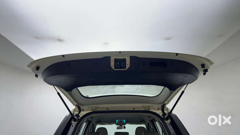 Mahindra Xuv500 W7, 2021, Diesel