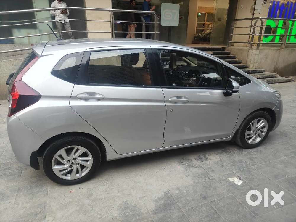 Like To Sell My Honda Jazz At In Very Well Maintained Condition.