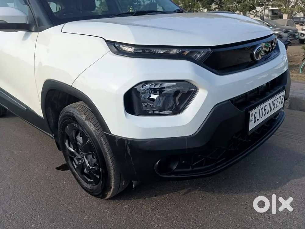 Tata Punch 2025 Cng & Hybrids 5600 Km Driven