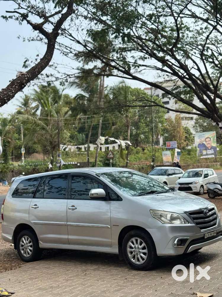 Well Maintained Family Using Innova, Urgent Sale