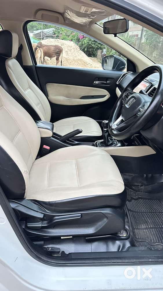 Honda City 1.5 V 5th Gen I-vtec Mt, 2020, Petrol