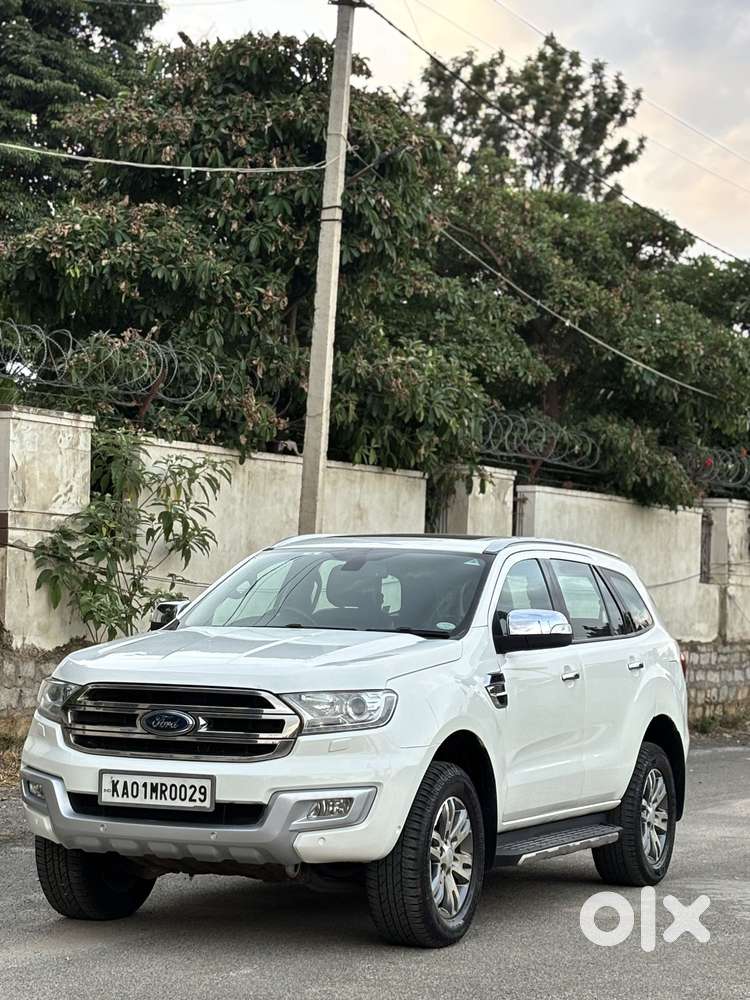 Ford Endeavour 3.2 Titanium At 4x4, 2016, Diesel