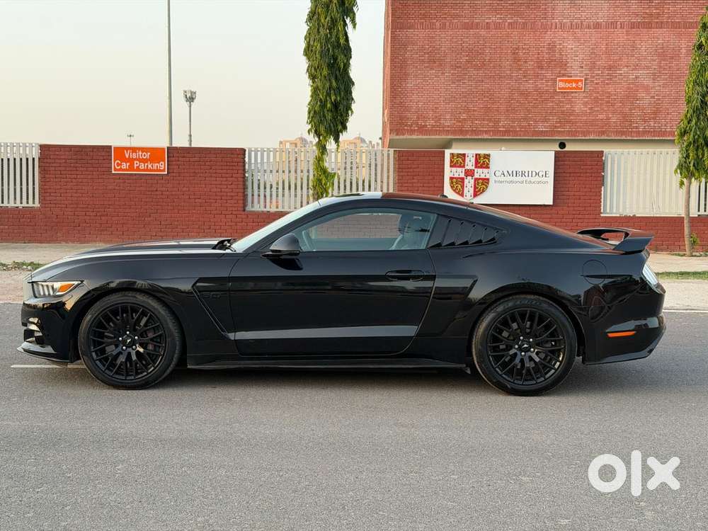 Ford Mustang V8, 2019, Petrol