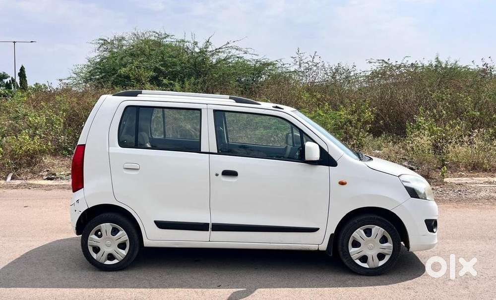 Maruti Suzuki Wagon R Amt Vxi, 2017, Petrol