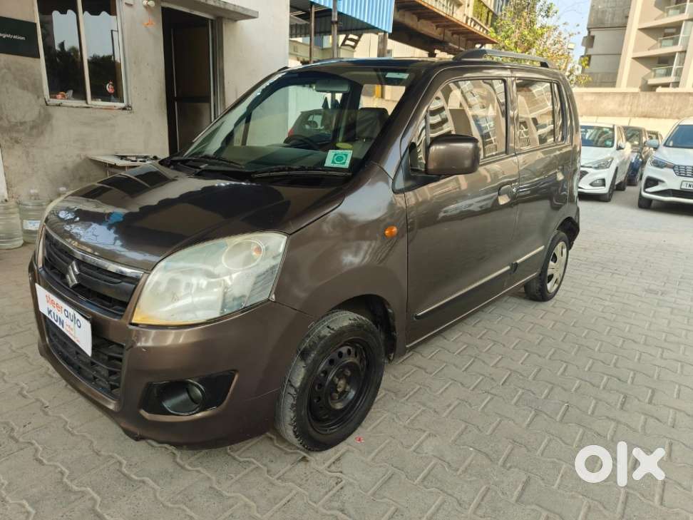 Maruti Suzuki Wagon R Vxi Amt1.2, 2016, Petrol