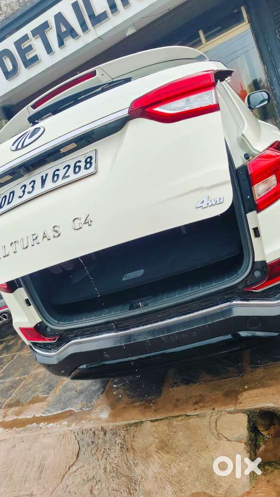 Mahindra Alturas G4 2019