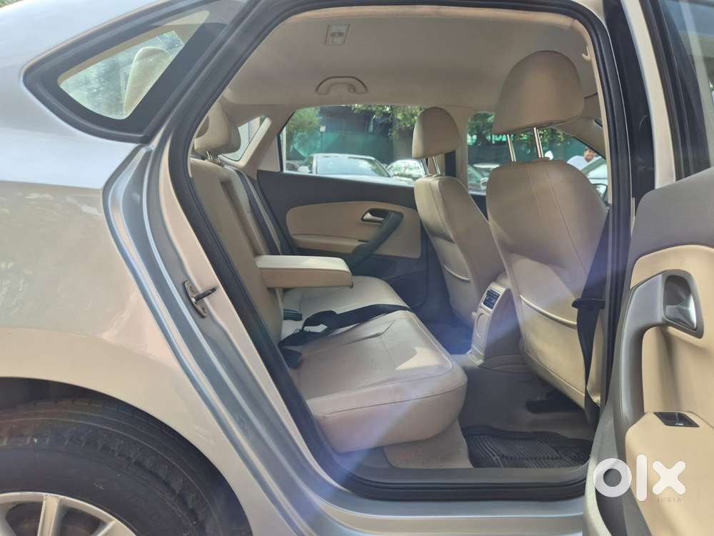Volkswagen Vento [ ] 1.6 Highline Plus, 2015, Petrol