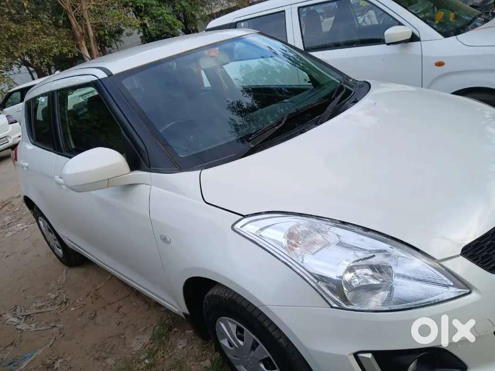 Maruti Suzuki Swift Vxi 2017