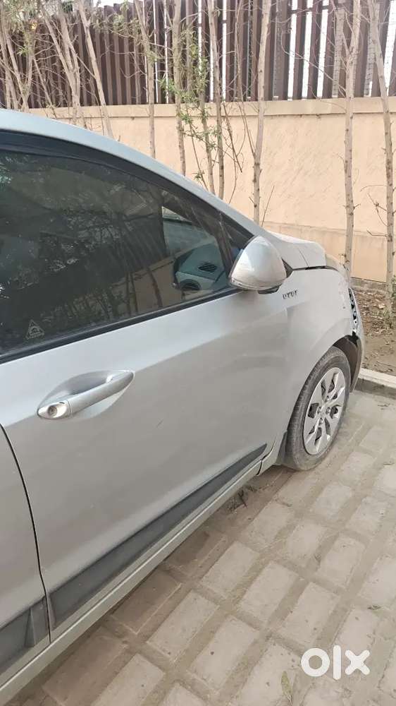 Hyundai Xcent 2015 Petrol 780000 Km Driven