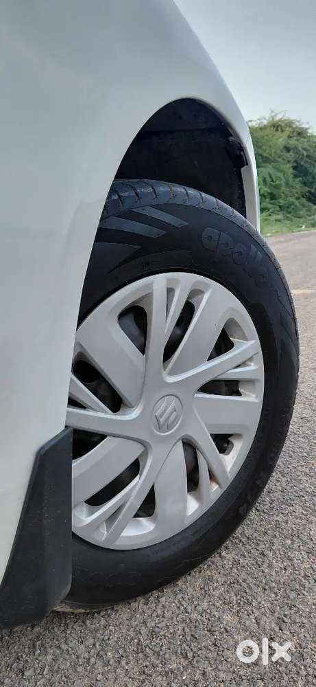 Maruti Suzuki Dzire 2015