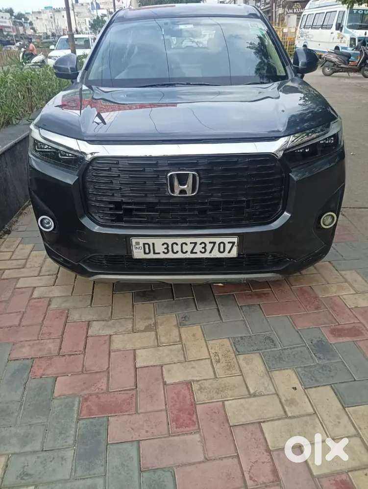 Honda Elevate 2023 Petrol Well Maintained