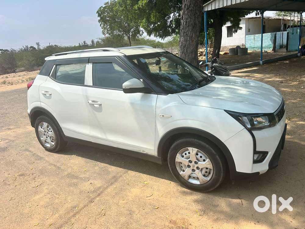 Mahindra Xuv300 Petrol 2022