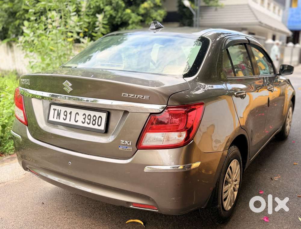 Maruti Suzuki Swift Dzire Vxi(o) At, 2017, Petrol