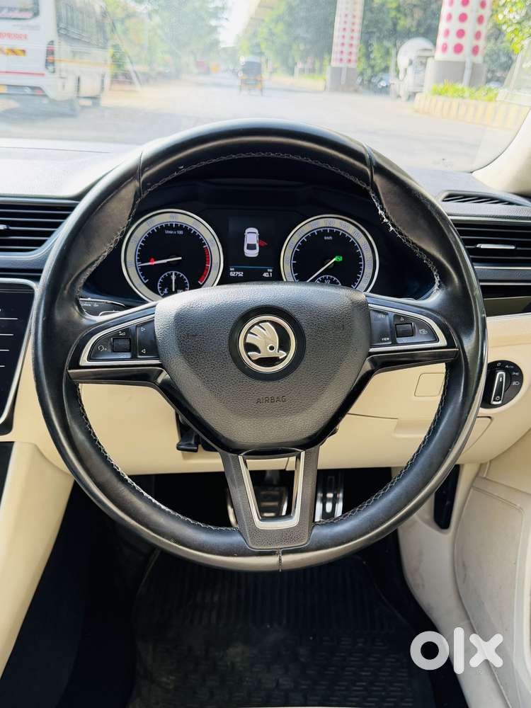 Skoda Superb L&k 1.8 Tsi At, 2020, Petrol