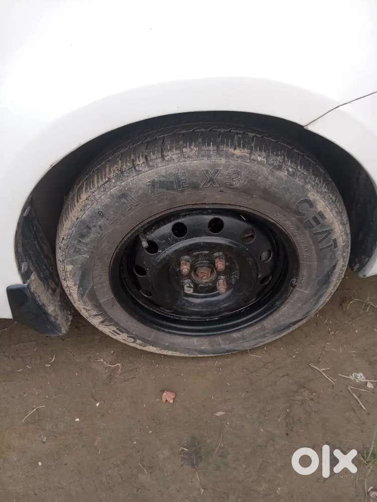 Maruti Suzuki Dzire 2011