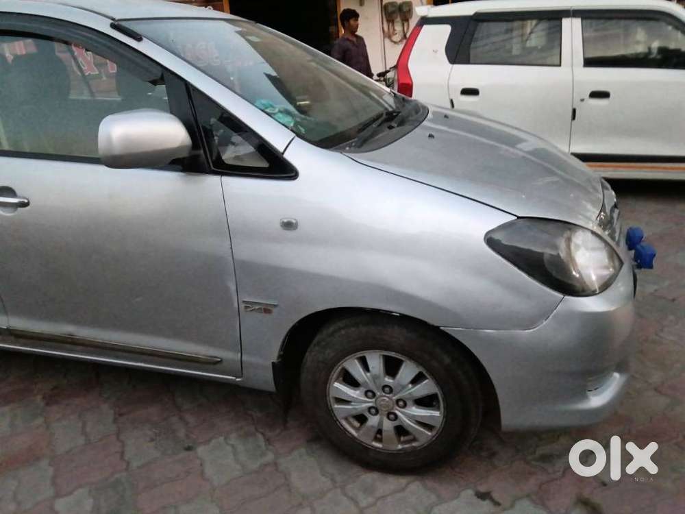 Toyota Innova 2009-2011 2.0 Vx 8 Str, 2011, Diesel