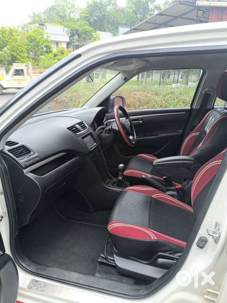Maruti Suzuki Swift Vxi Deca, 2016, Petrol