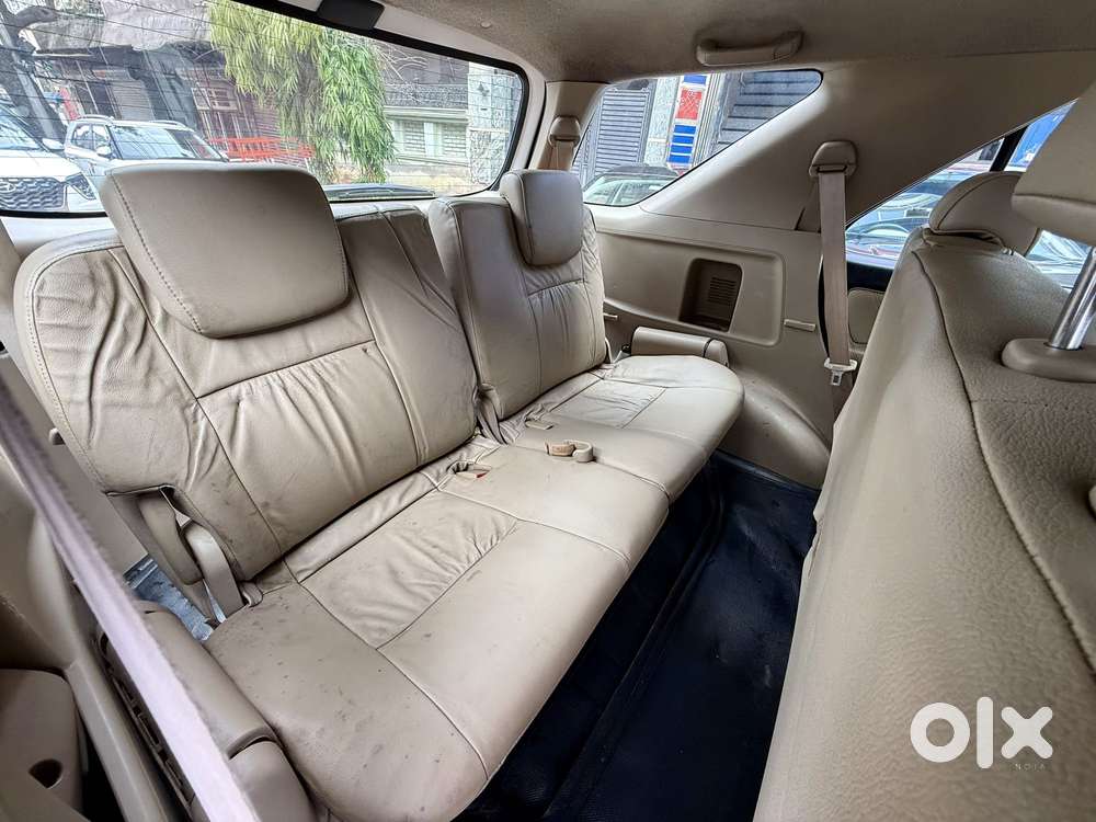 Toyota Fortuner 4x2 Manual, 2016, Diesel