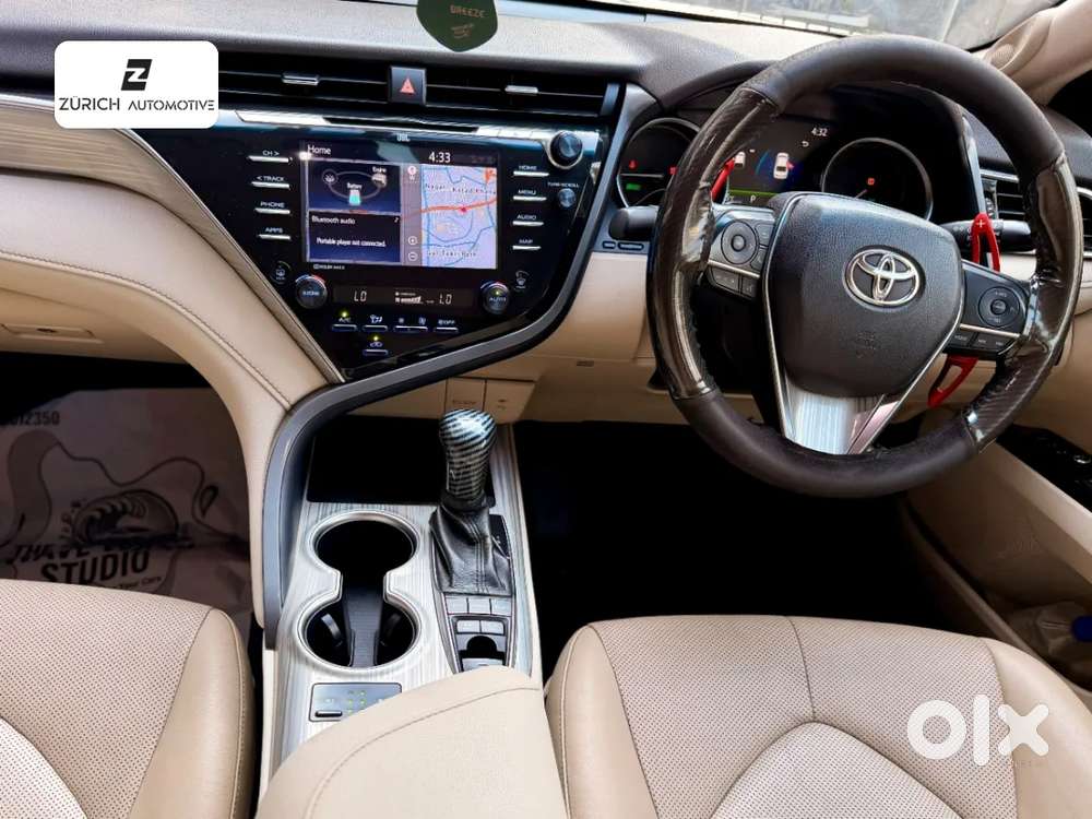 Toyota Camry Hybrid, 2019, Petrol