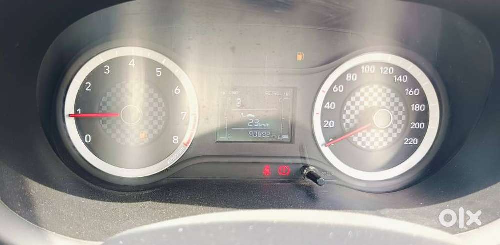 Hyundai Aura 1.2 S Petrol Amt, 2022, Cng & Hybrids