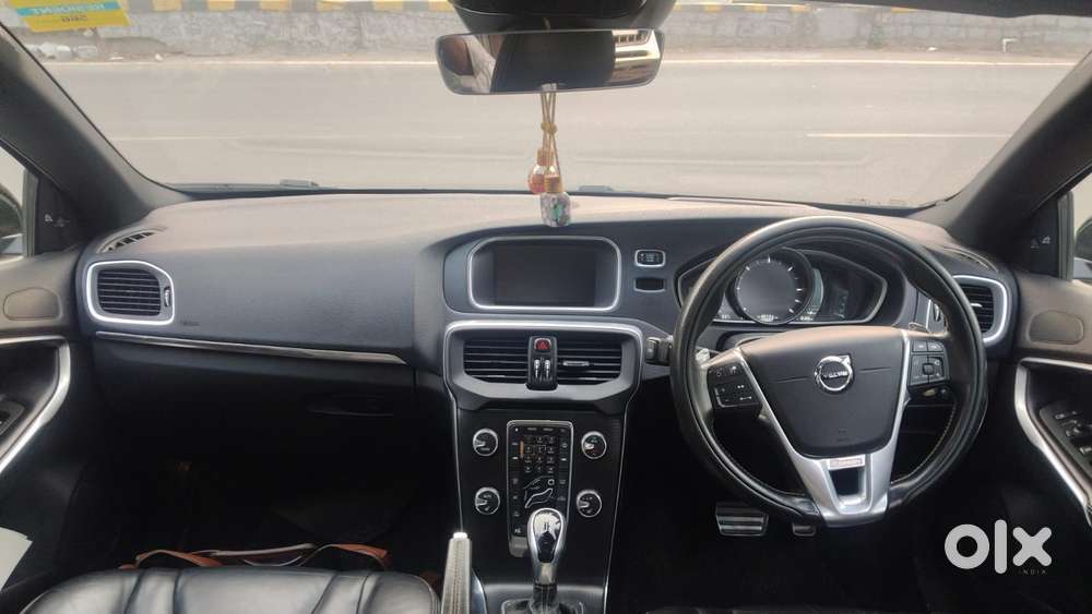 Volvo V40 D3 R Design, 2017, Diesel