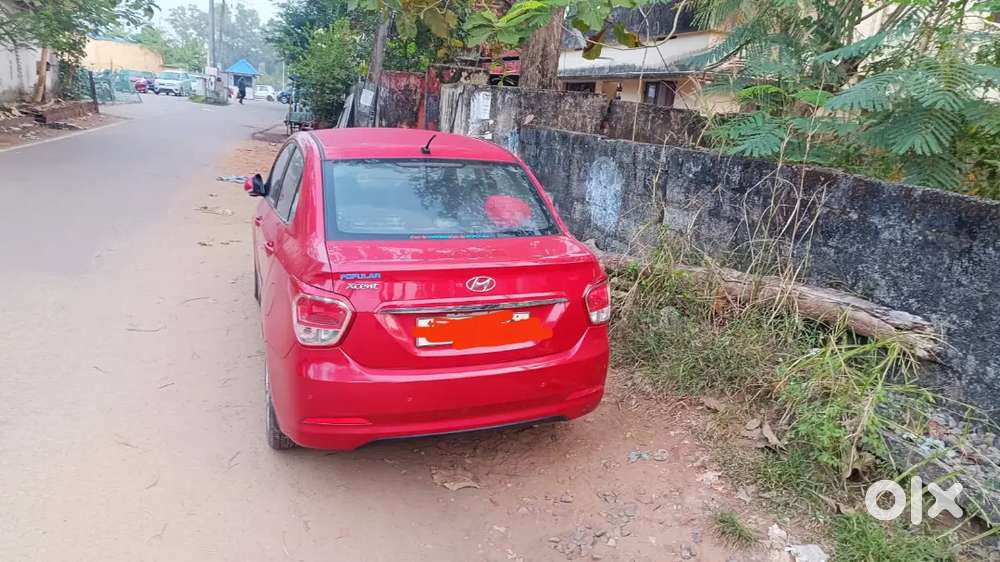 Hyundai Xcent Vtvt 2016 Petrol 43450 Km Driven Fine Condition