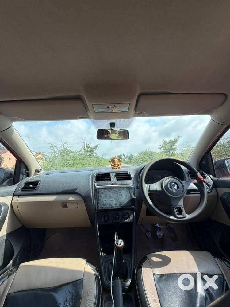 Volkswagen Polo Petrol 2011