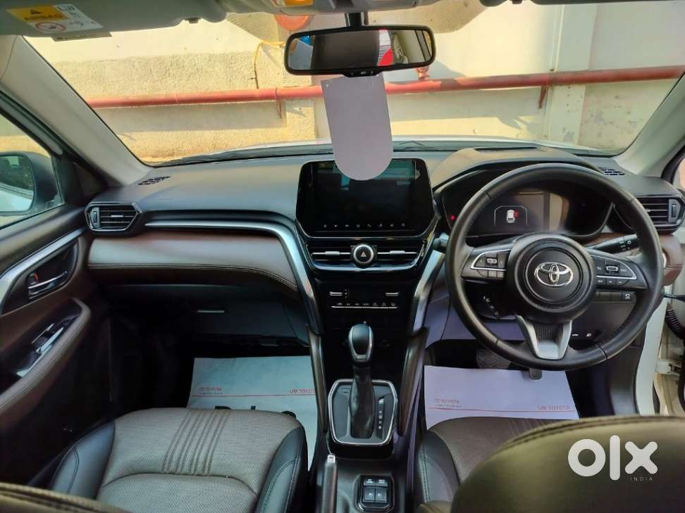 Toyota Urban Cruiser Hyryder 1.5 V Hybrid, 2024, Petrol