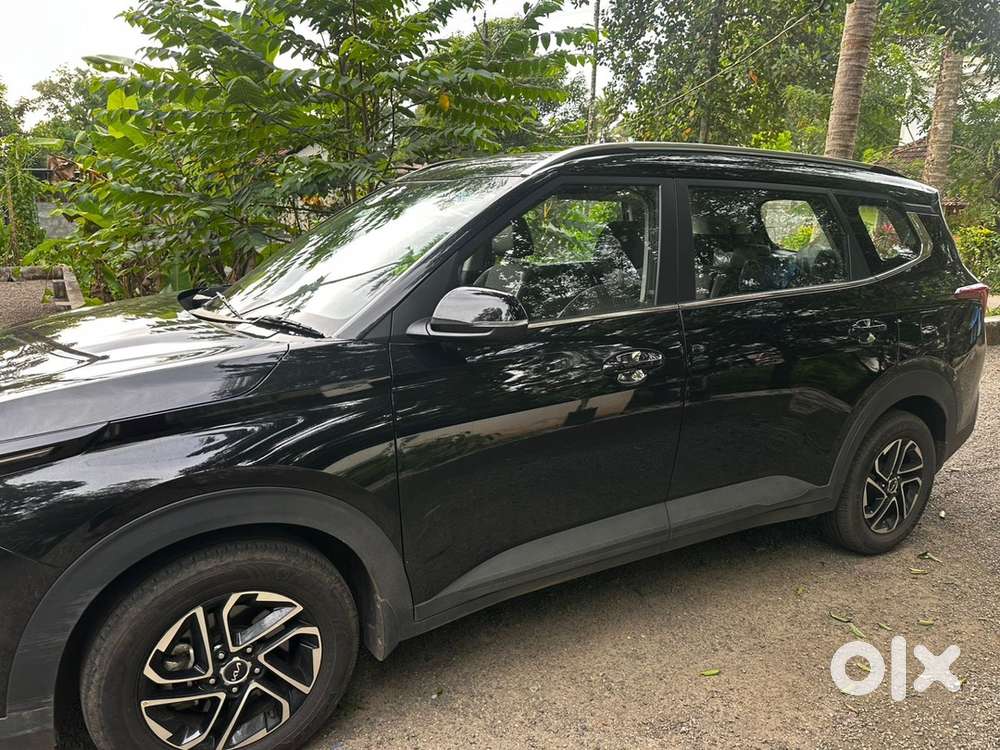 Kia Carens 2022 Petrol Well Maintained
