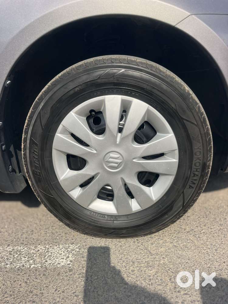Maruti Suzuki Swift Dzire Vxi Optional, 2014, Petrol