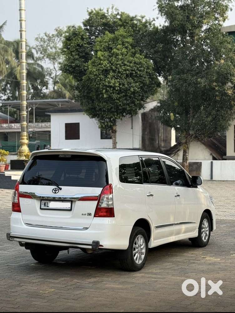 Toyota Innova 2.5 V 7 Str, 2014, Diesel