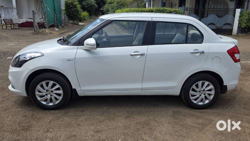 Maruti Suzuki Swift Dzire 1.2 Zxi Bsiv, 2015, Petrol