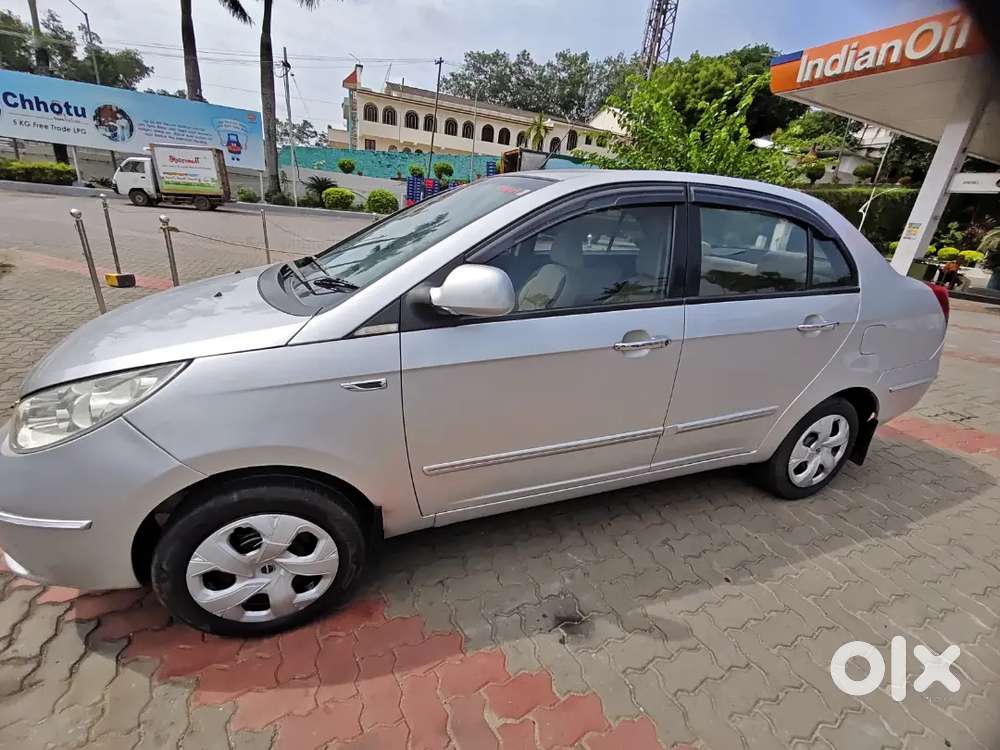 Tata Manza Aura 2015