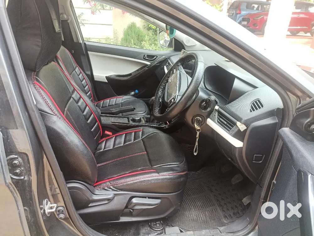 Tata Nexon 2025 Petrol 4000 Km Driven