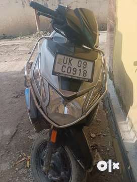 Dio scooty shop second hand olx