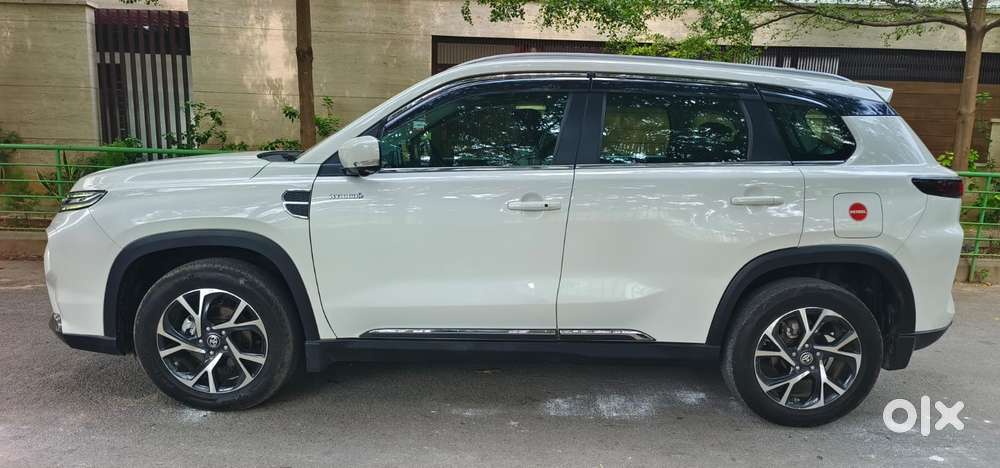 Toyota Urban Cruiser Hyryder 1.5 V Neo Drive At, 2024, Petrol
