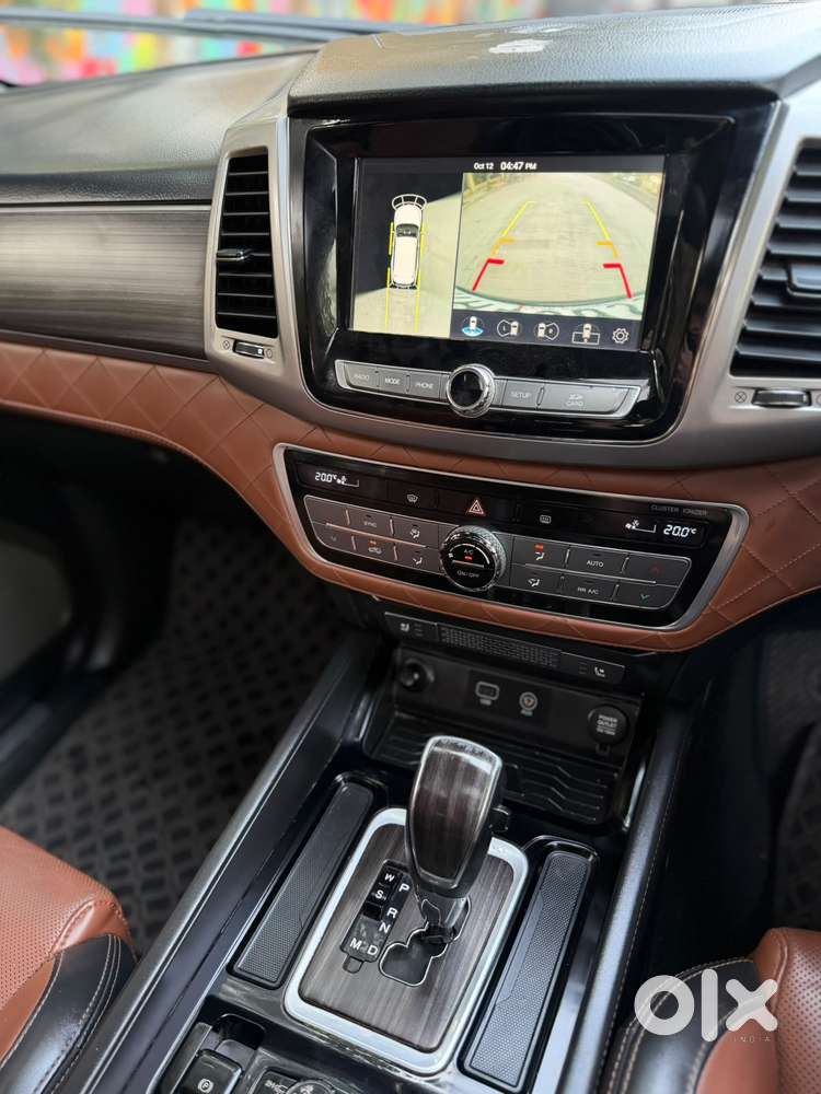 Mahindra Alturas G4 4wd At, 2019, Diesel