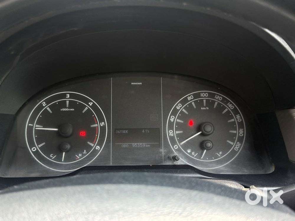 Toyota Innova Crysta [2020-ongoing] 2.7 Gx Mt 7 Str, 2021, Diesel