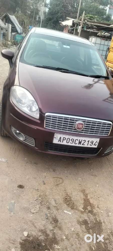 Fiat Linea Classic 2014 Diesel 102292 Km Driven
