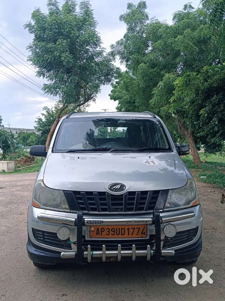 Mahindra Genio 2.5 Dc 2017