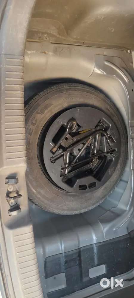 Hyundai I10 Car Low Km Drived Car