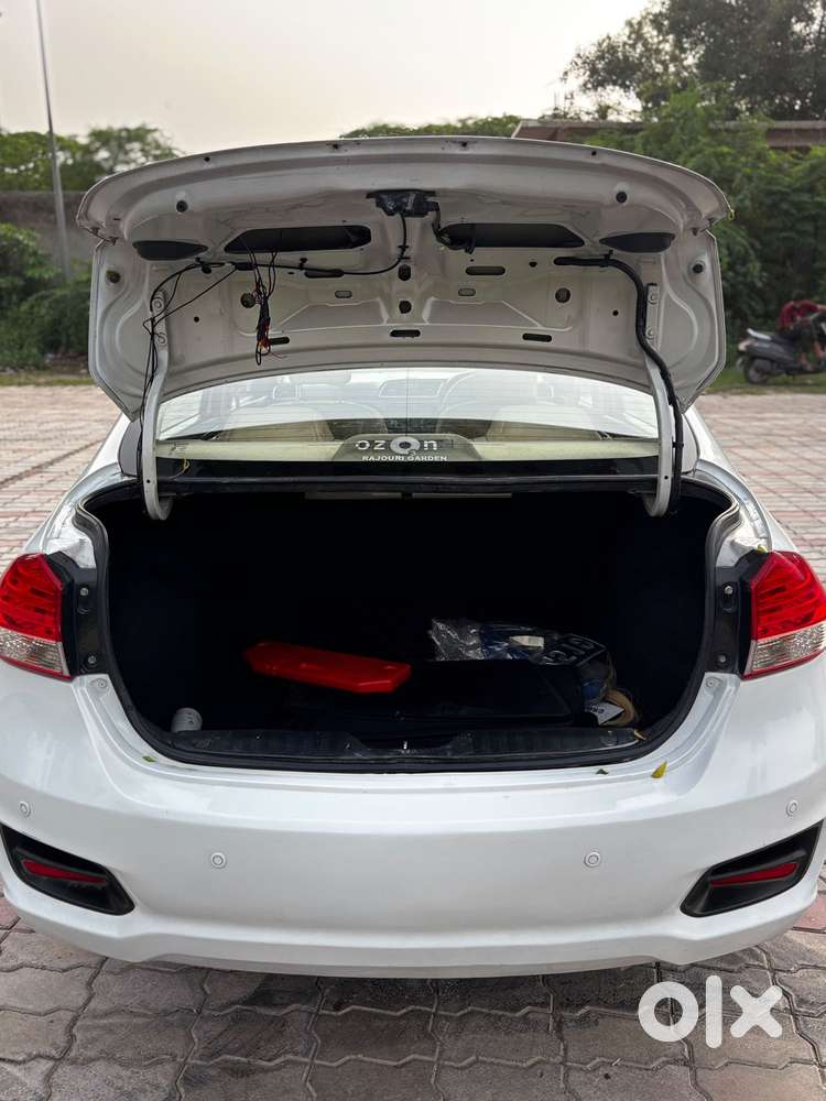 Maruti Suzuki Ciaz At Vxi Plus, 2017, Petrol