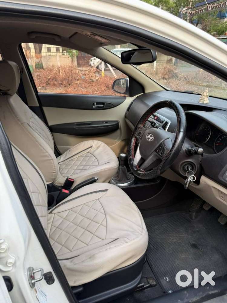Hyundai I20 Sportz 1.2 Bs-iv, 2012, Petrol