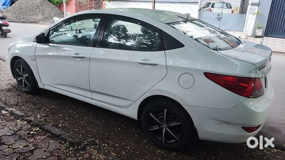 Hyundai Verna 1.6 Diesel 2013 Sx (o) Crdi