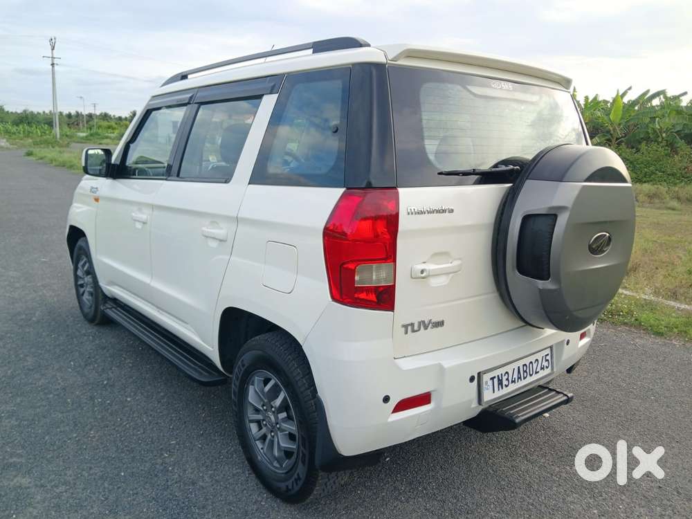 Mahindra Tuv 300 T10, 2018